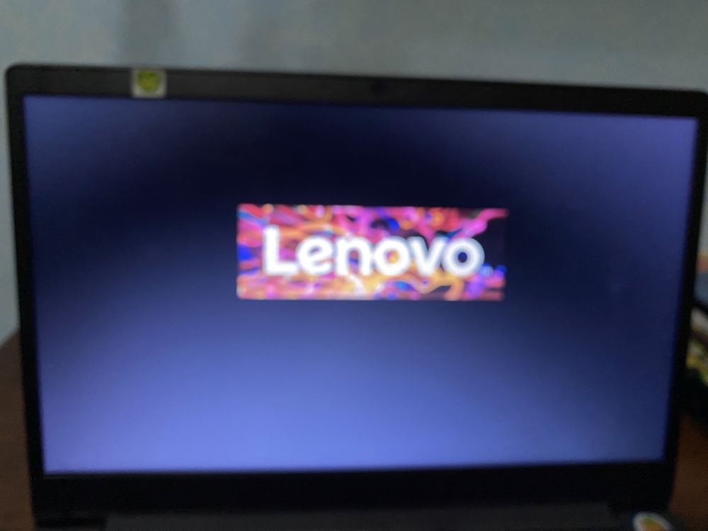 Ноутбук Lenovo