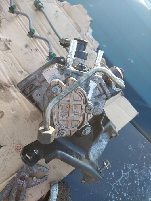 Injectoare/ pompă inalta/ Ford fiesta/ focus/ c max