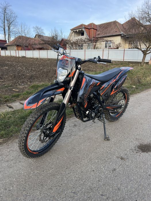 Alfarad T7 - schimb cu cross cadru mediu