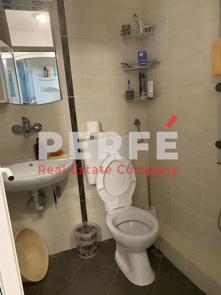 Продава се Етаж от къща в Бургас, Център - 200 кв.м за 2075 €/кв.м - Снимка #6