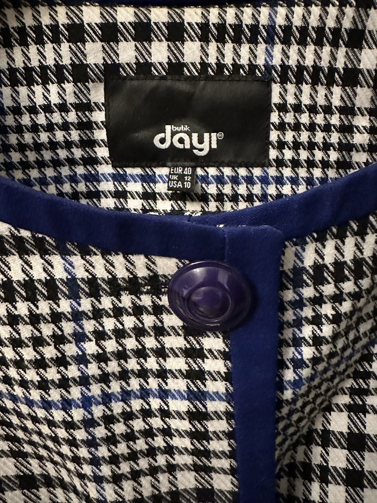 Костюм+юбка бренд Dayi