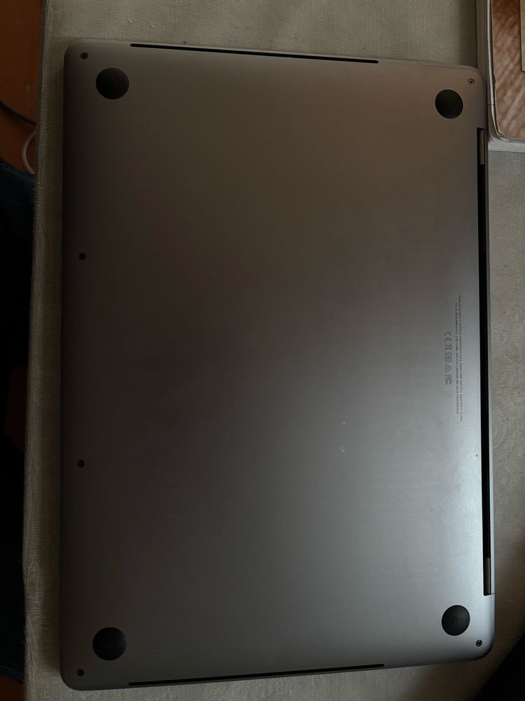 MacBook Pro срочно!