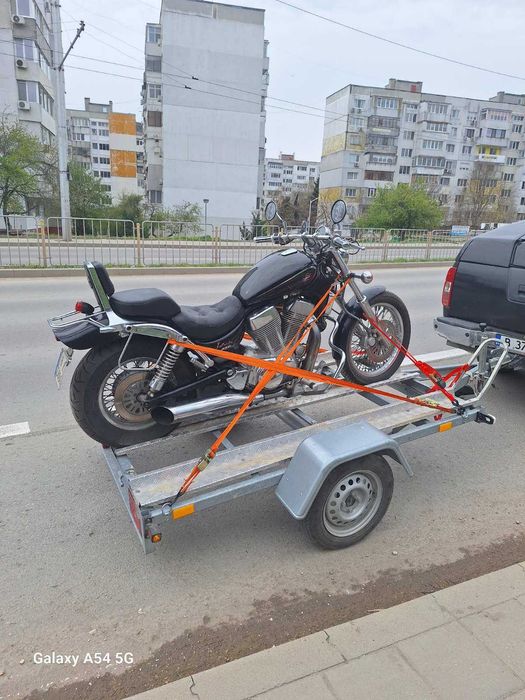 Превоз на мотори с колесар