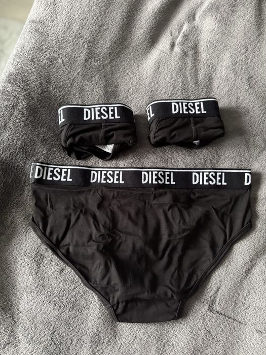 Diesel set 3 chiloti culoare neagra marimea M noi originali