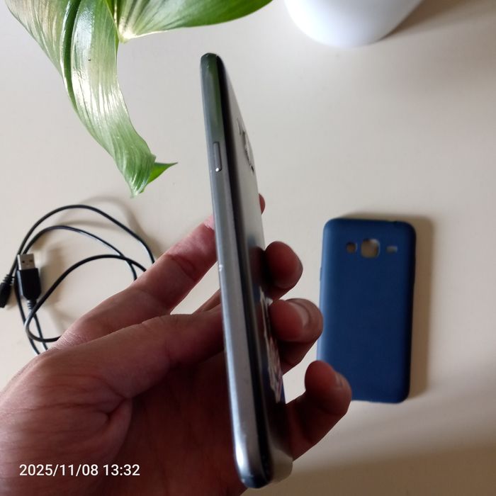 Samsung Galaxy J3 2016