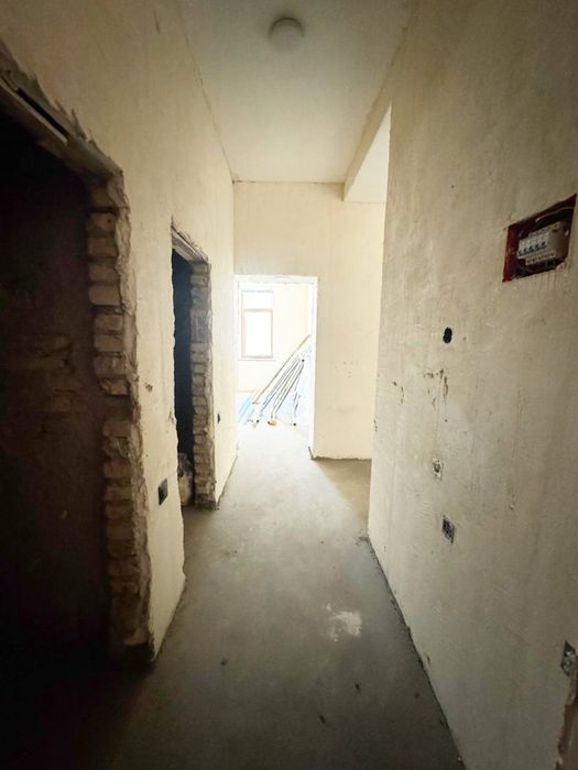 Tezda elitni domdan 2 xonalik sotiladi