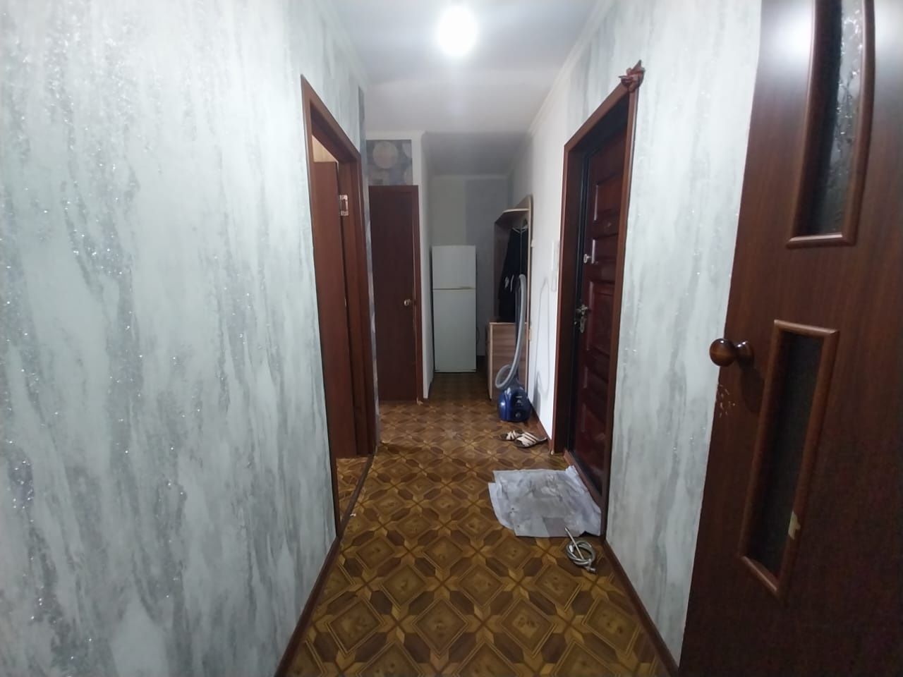 Продаю 2х комн на 5 мкр/ Помощь в ипотеке