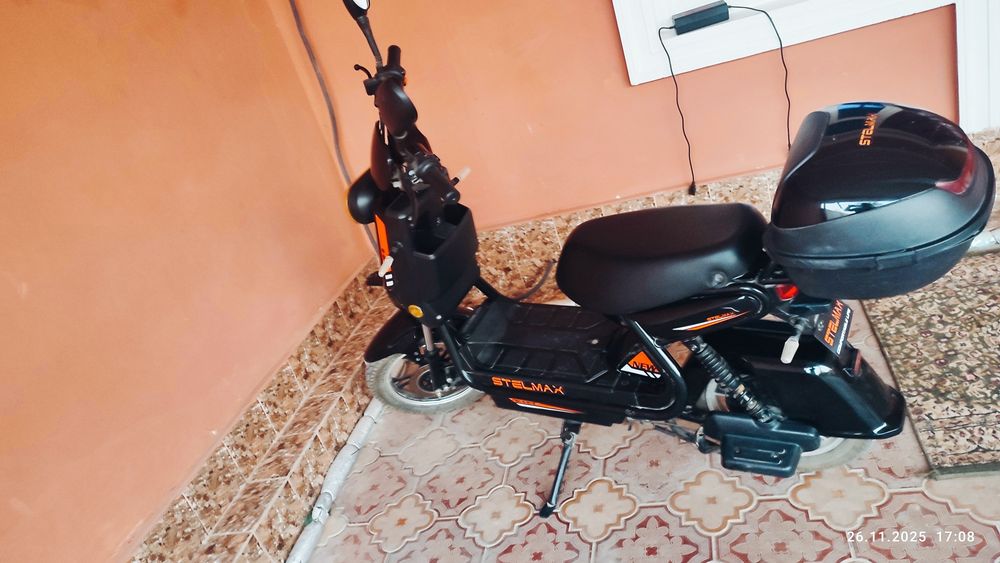 Скутер Stelmax 2025