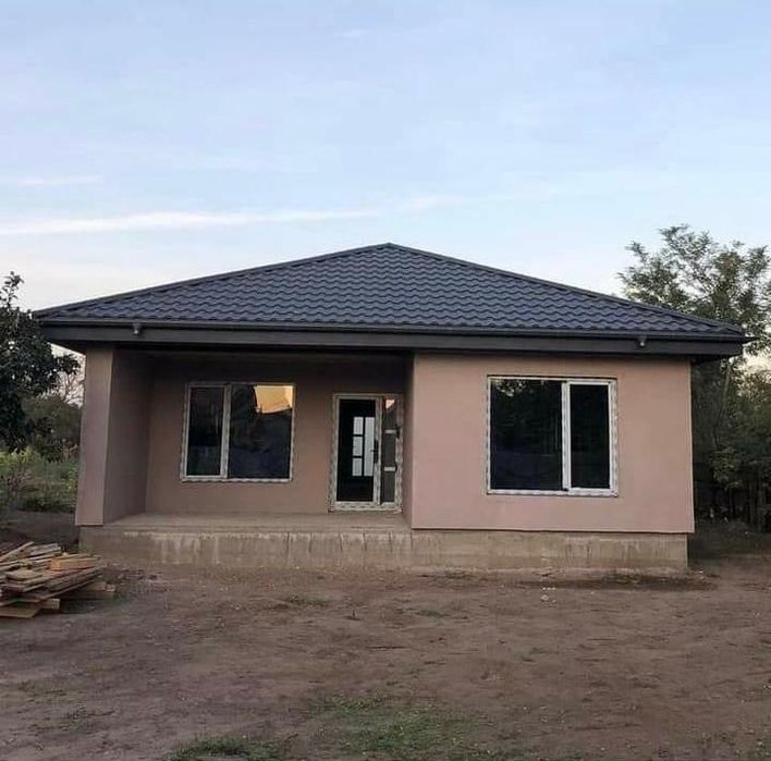 Vând case la cheie modulare cu grosimea pereților de 40 de cm