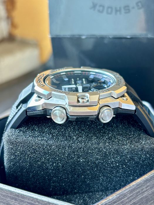 Vand/Schimb Casio G-Shock GST B400-1AER Bluetooth Solar