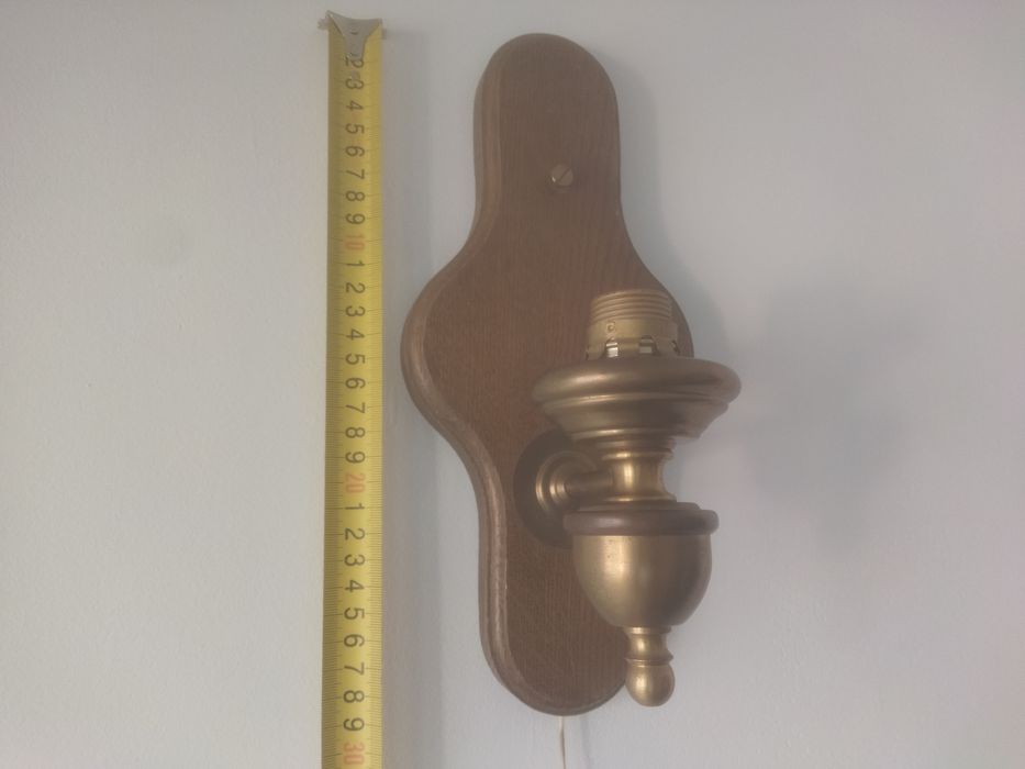 Aplice din lemn vintage