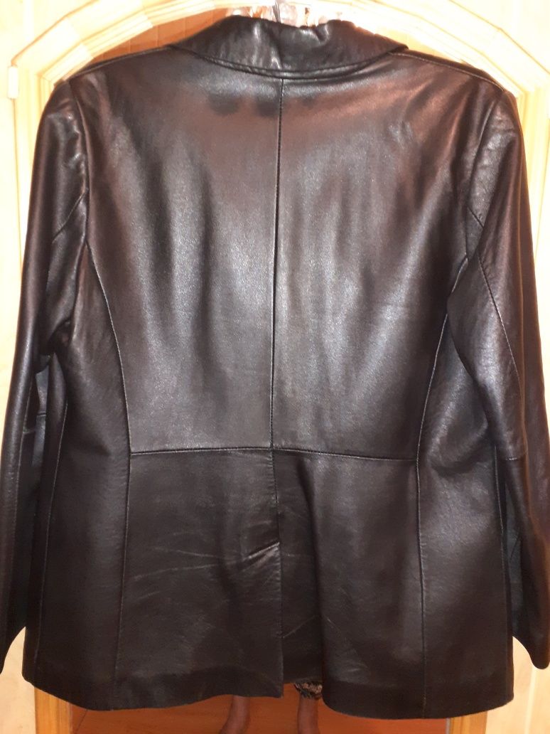 Jacheta piele culoare negru