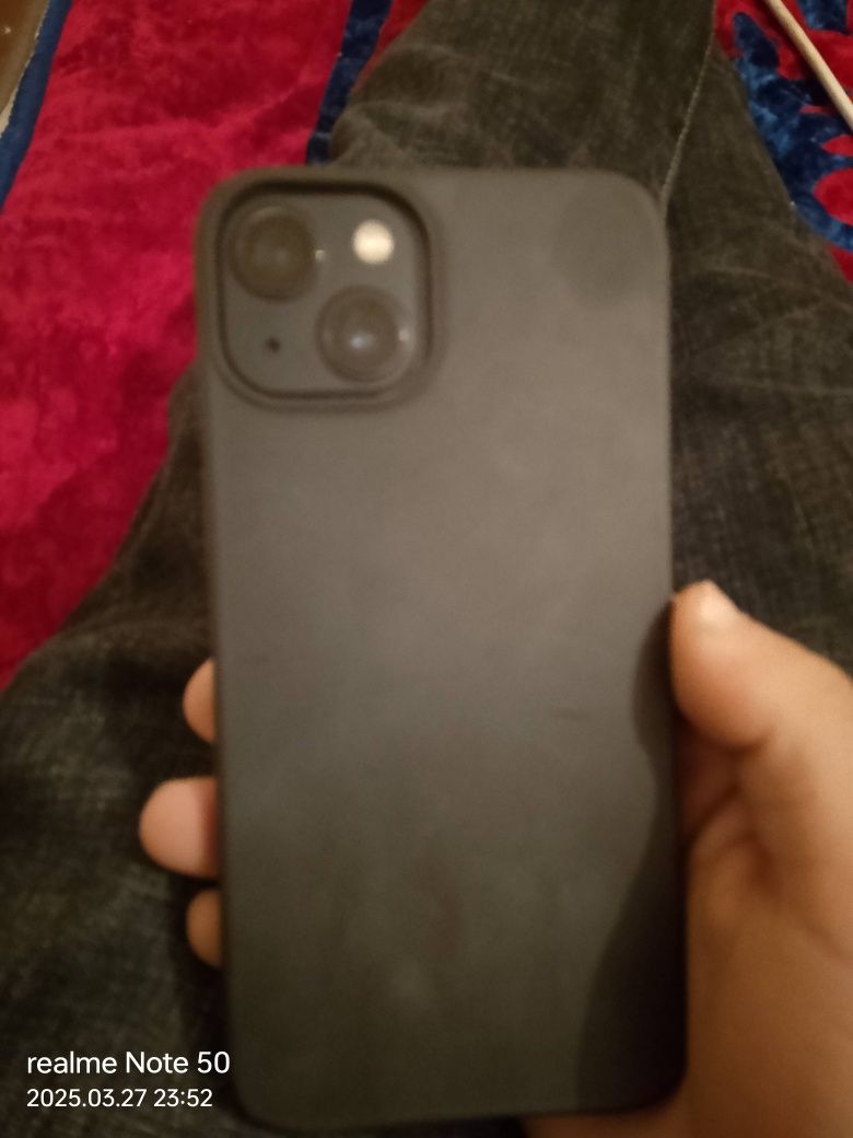 iPhone 13 karobkasi yoʼq