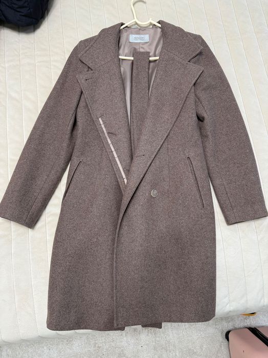 Продам демисезонное пальто 42-44