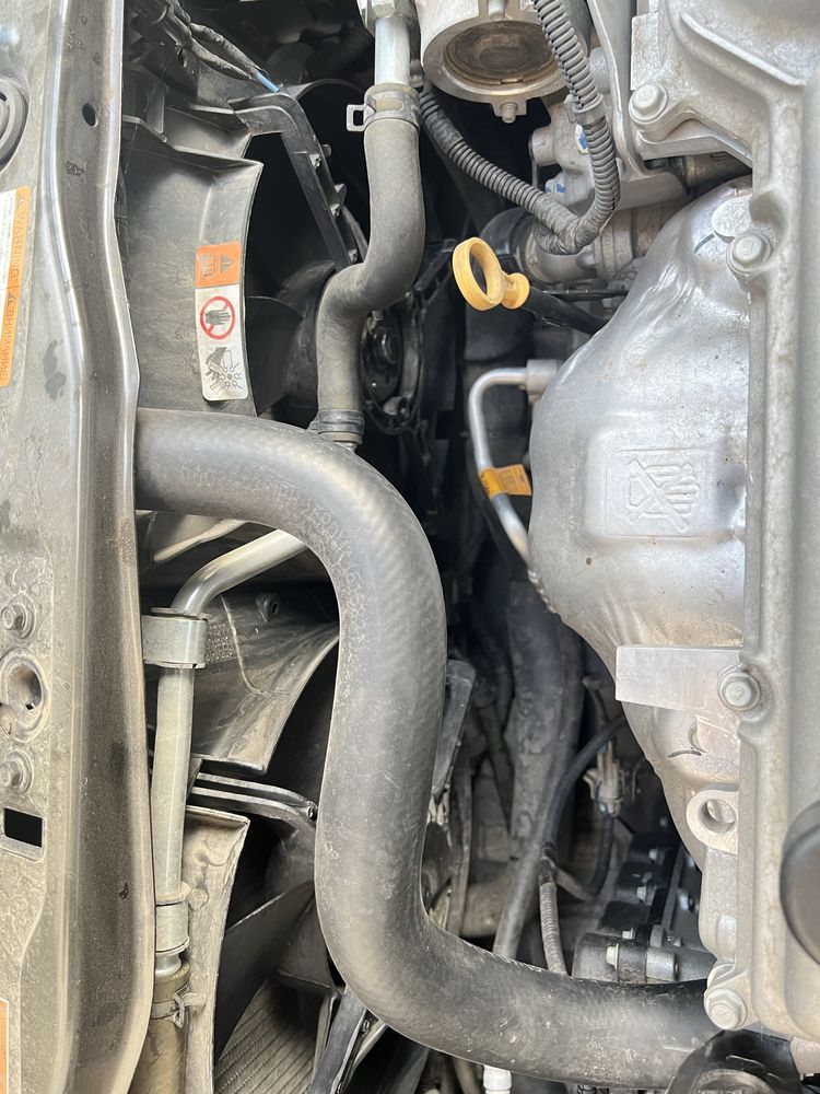 Chevrolet Gentra avtomat 1.5 black