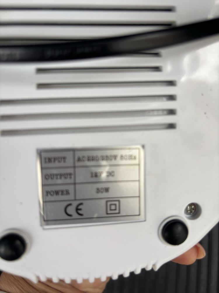 UV LED лампа за маникюр SUN S9 – 120W и електрическа пила за нокти.
