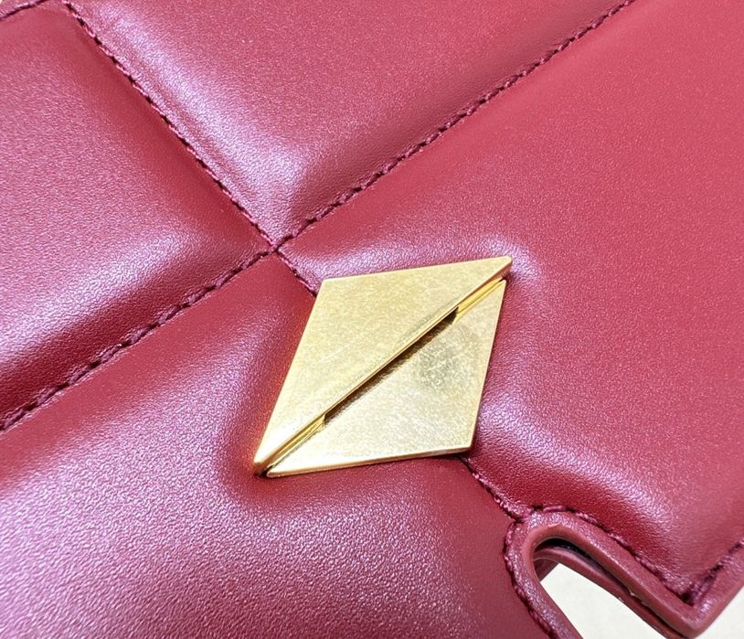 Geanta Burberry