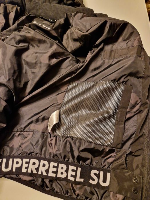 Младежко яке 2в 1 подходящо за града и за ски