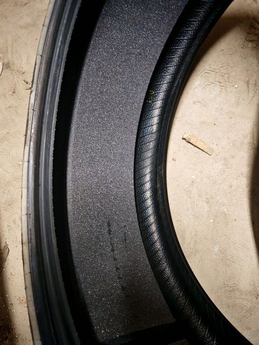 Pirelli 235 35 20 Adot 23