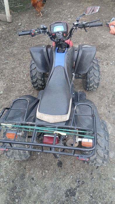 Vând atv bashan 200