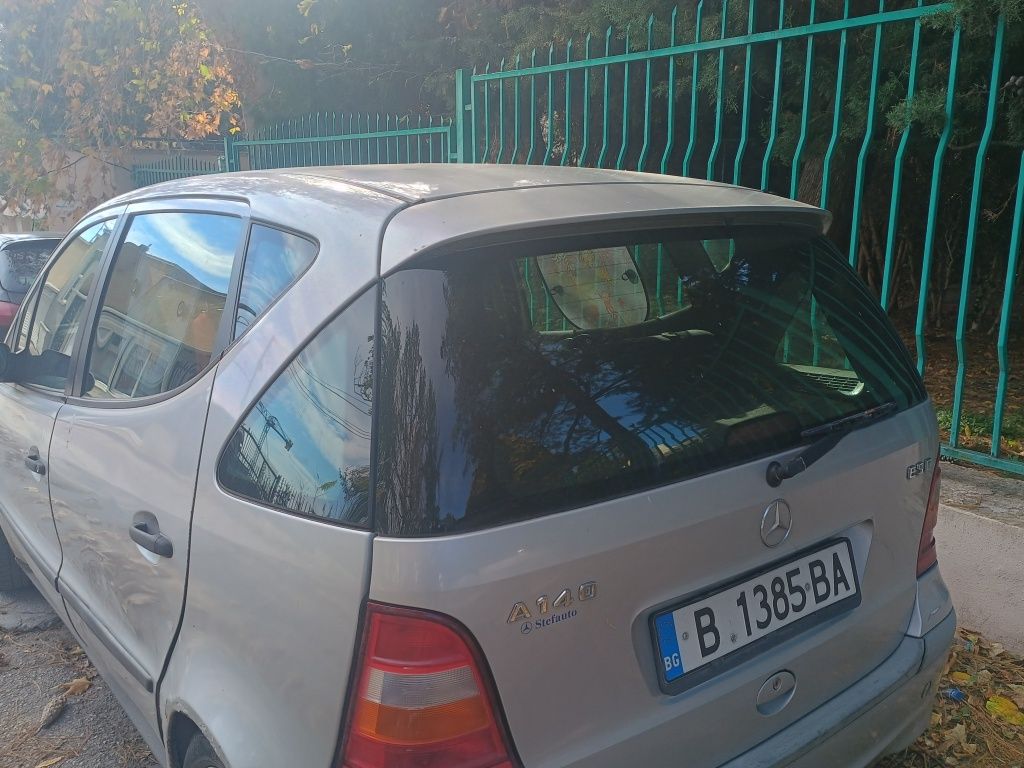Мерцедес w168 A140 facelift long може и на части