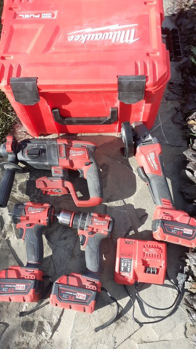 Vind set scule Milwaukee