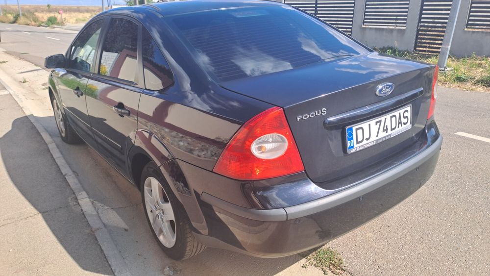 Ford Focus sedan 2007