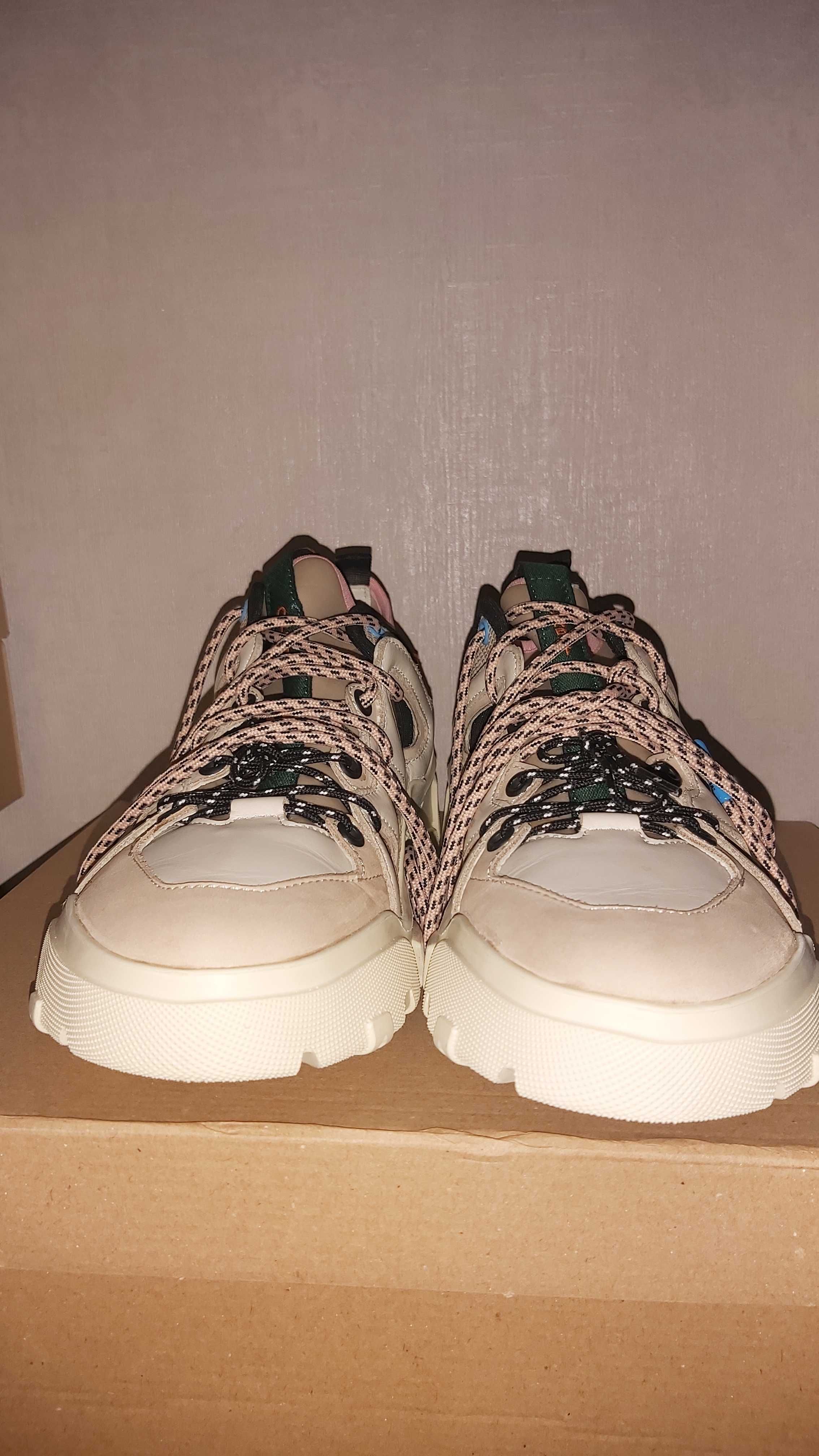 MCQ Alexander McQueen Orbyt - Номер 37