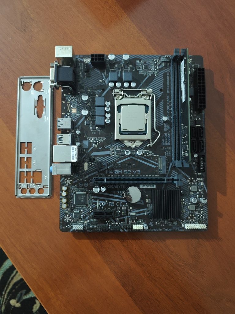 Gigabyte H410+Intel Core i5 10400+TeamGroup Ddr4 8gb 2666 Ideal Komple