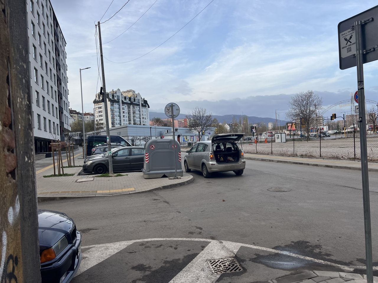 Дава се под наем Магазин в София, Център - 40 кв.м за 408 € - Снимка #3