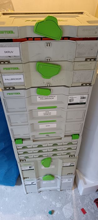 Festool cutii cu șuruburi