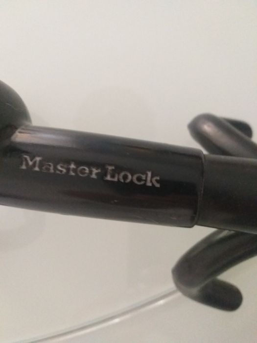 Antifurt de pus pe volan