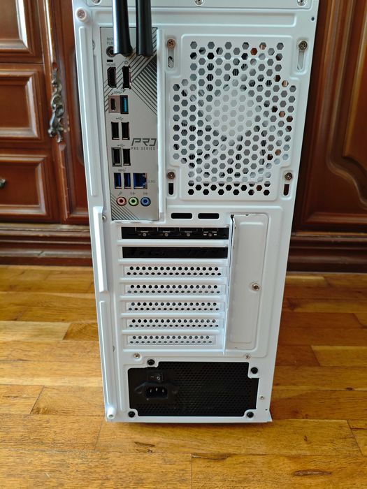 Gaming PC с Ryzen  7600X/RX 6900XT 16GB/ 32GB DDR5/512GB NVMe/Гаранция