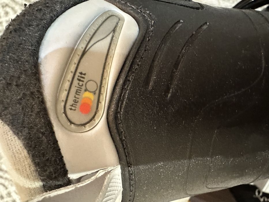 Ски обувки Salomon Unisex 41номер (26-26,5см)