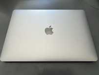 Продавам Apple MacBook Air (M1, 2020) 256/8GB