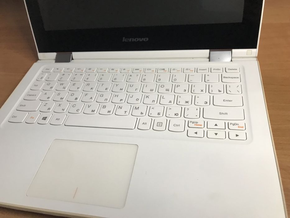 Ноутбук Lenovo