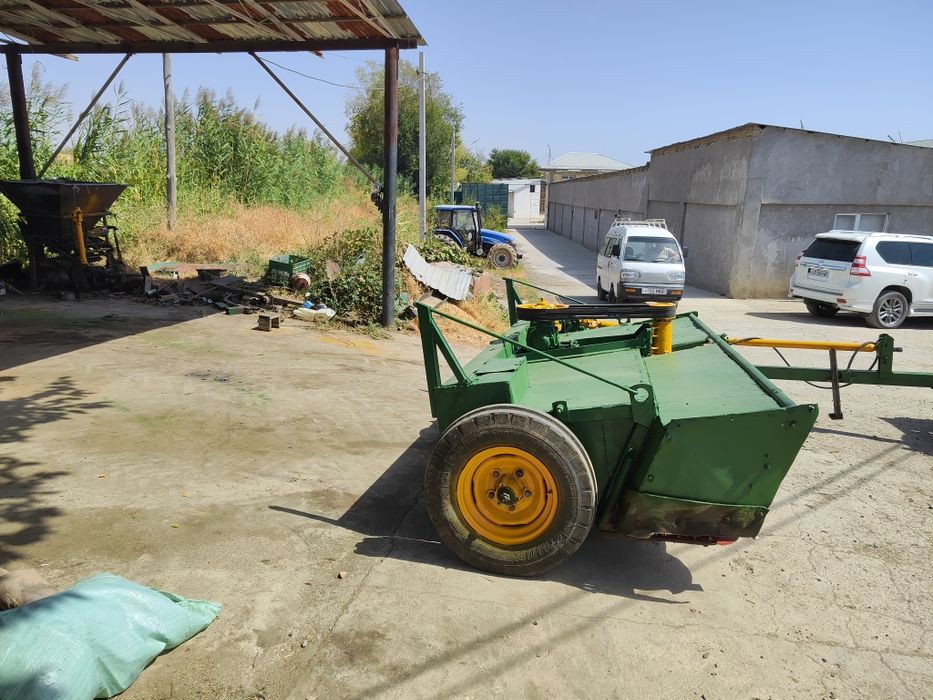 Беда орадиган ротар косилка КПРН 3.0. ориш чегараси 3 метр.