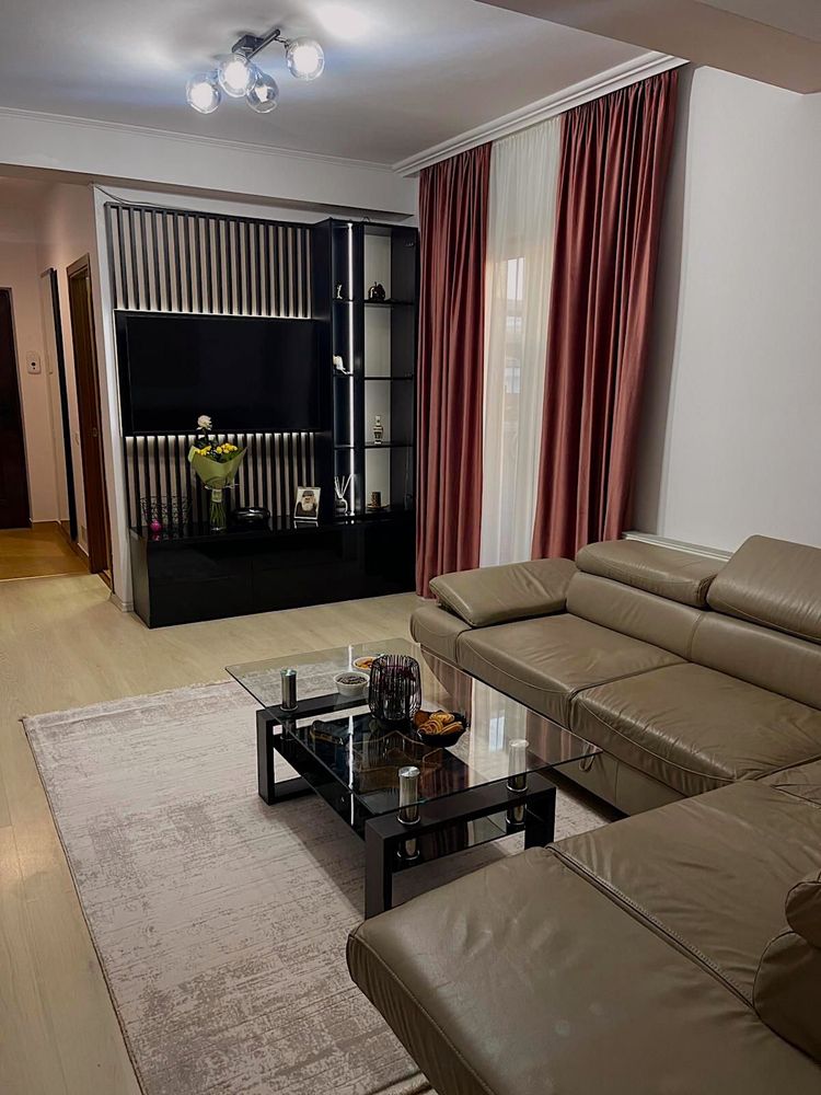 Închiriez apartament was cu 3 camere în regim hotelier