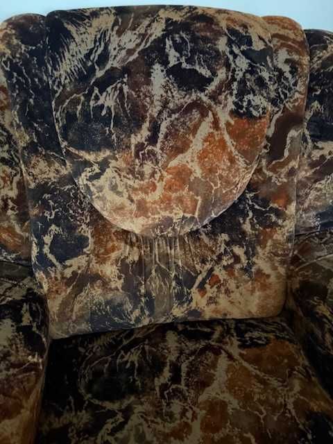 Fotolii cu tapiterie de stofa catifea