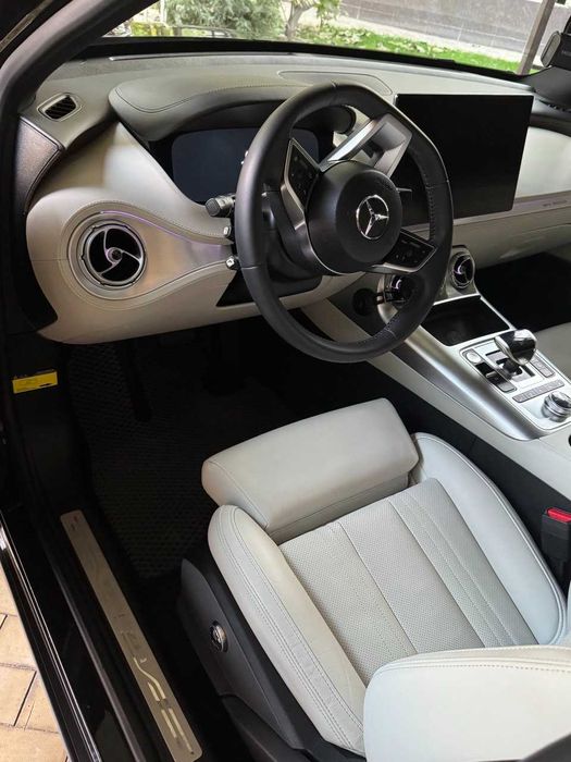 Denza X (BYD&Mersedes) в идеальном состоянии