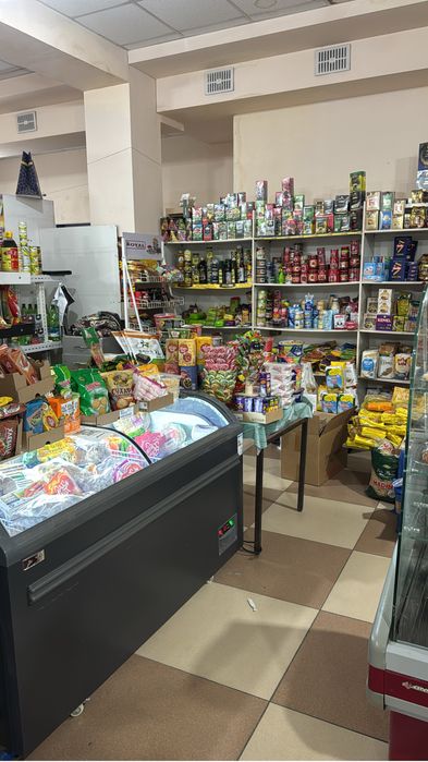 Бутик в торговом магазине Коктем