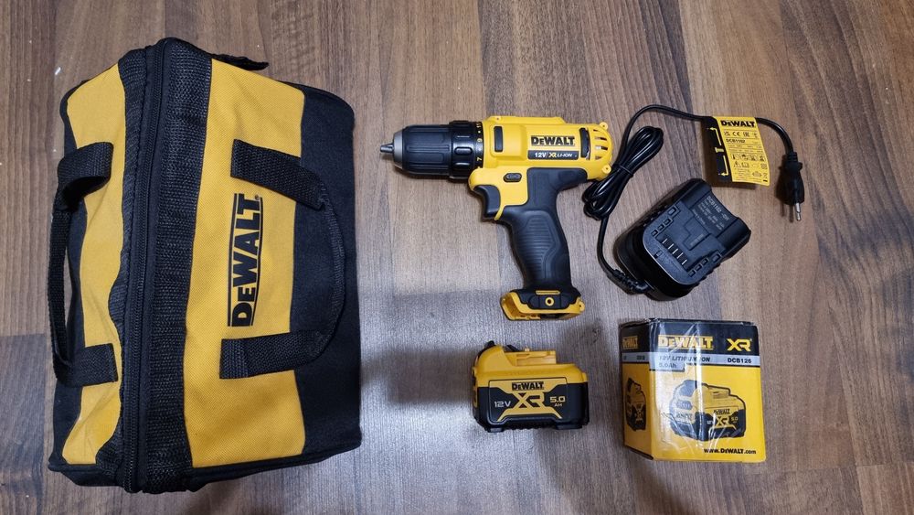 Set Dewalt cu geantă