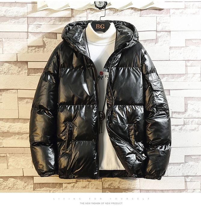 Куртки женские и мужские