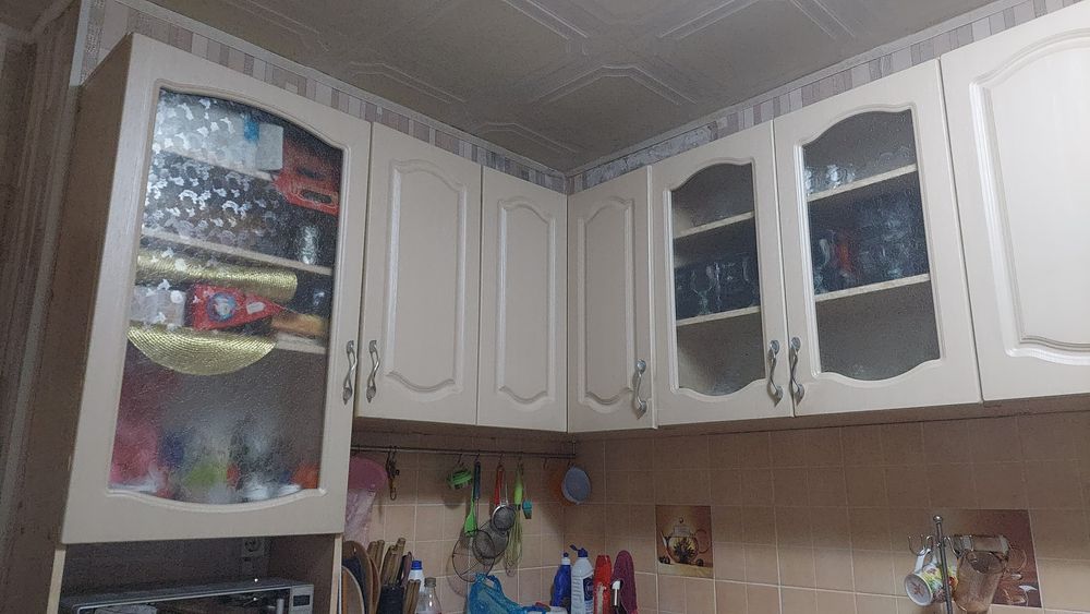 Продаётся кухонный гарнитура б/у