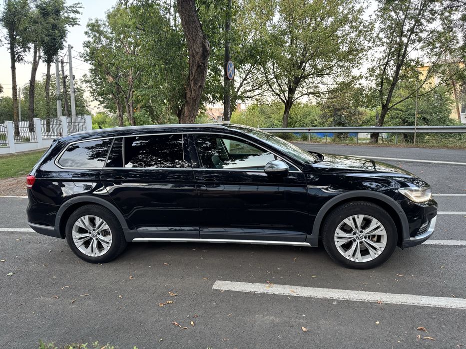 Volkswagen Passat B8, 2016, 2.0 TDI 150cp, Faruri Full Led, Front Ass