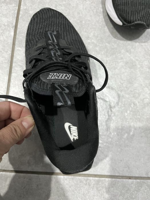 Adidasi copii Nike nr 35,5 stare foarte buna (purtati foarte putin )