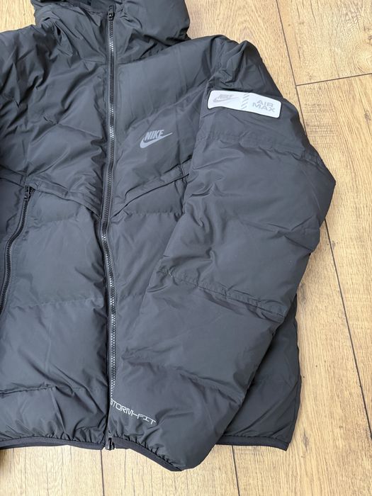 Мъжко яке Nike Air Max якетое чисто ново