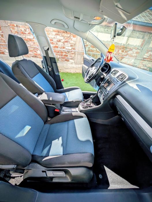 Vw Golf 6 1.6 Tdi R-Line stare foarte buna