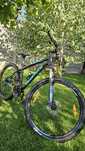 Bicicleta MTB Bianchi. Cadru M. Roti 27.5. Suspensie. Frane hidraulice