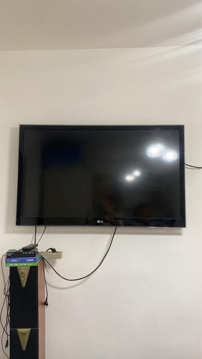 Телевизор от LG продам